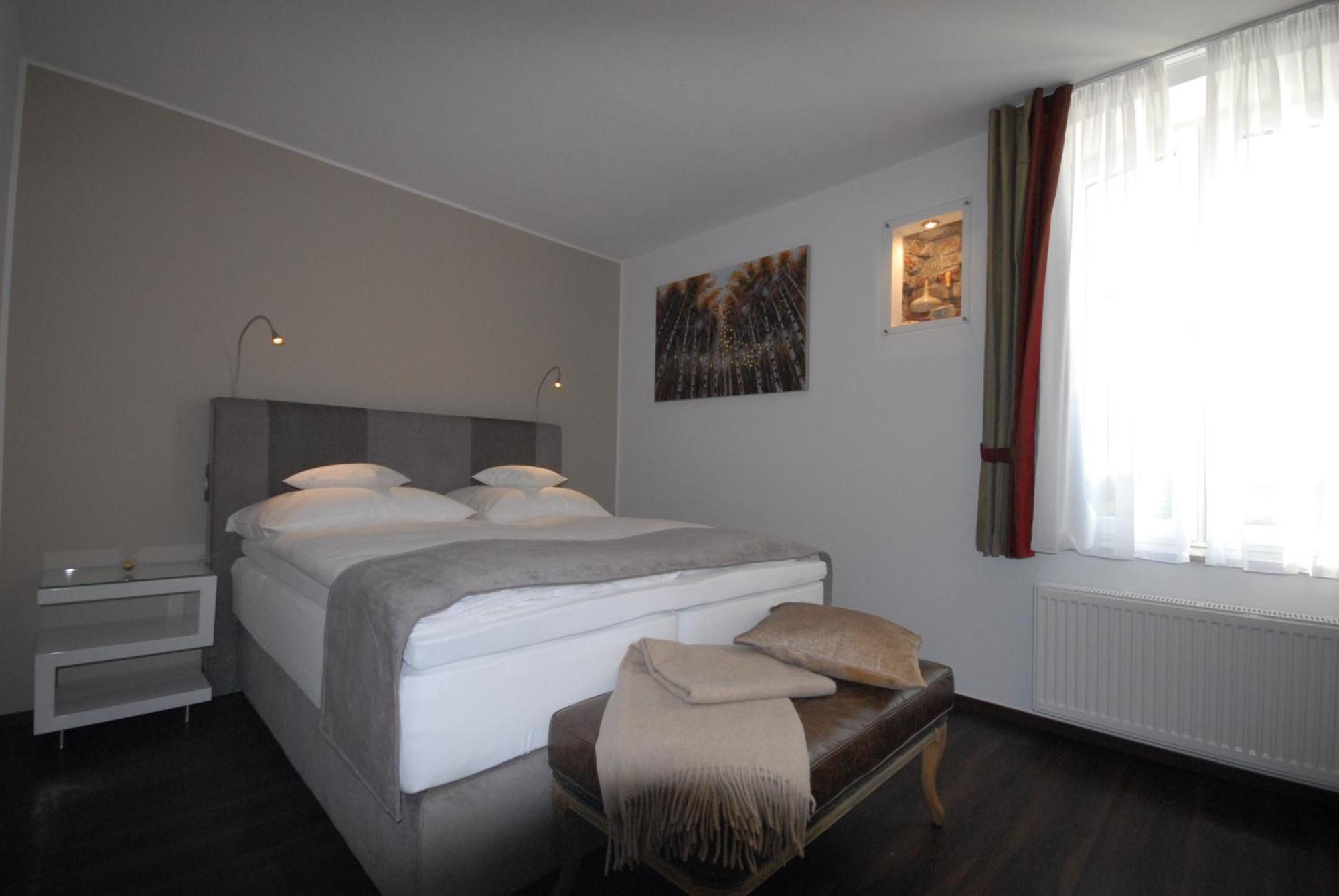 Landhotel Alte Toepferei Дуйсбург Екстер'єр фото