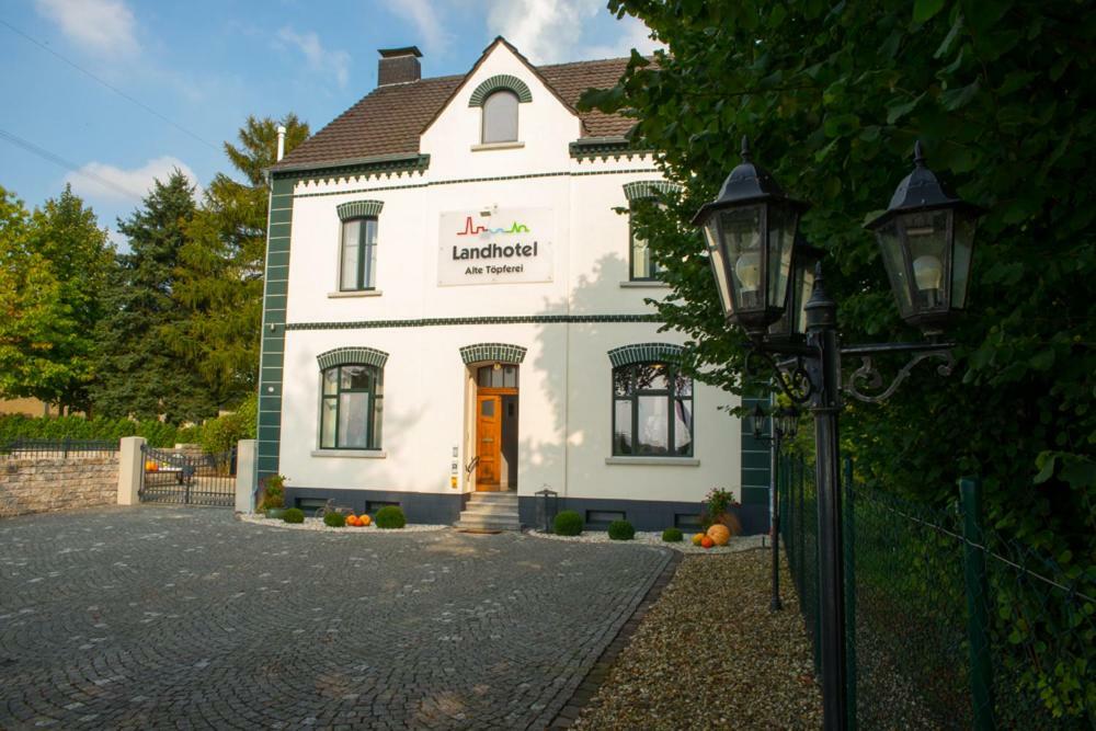 Landhotel Alte Toepferei Дуйсбург Екстер'єр фото