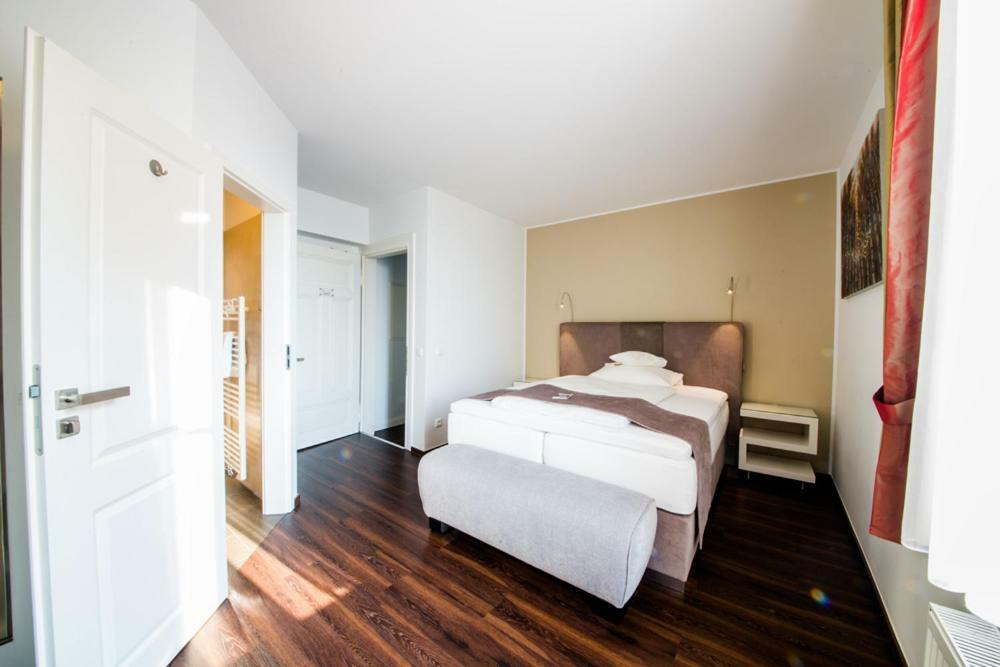 Landhotel Alte Toepferei Дуйсбург Екстер'єр фото