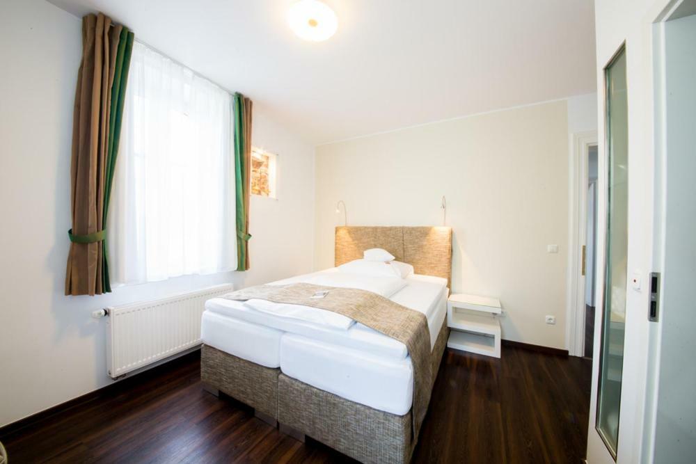 Landhotel Alte Toepferei Дуйсбург Екстер'єр фото