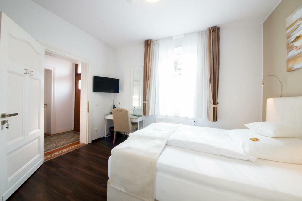 Landhotel Alte Toepferei Дуйсбург Екстер'єр фото